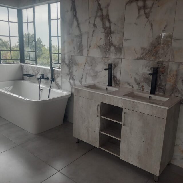https://bstarplumbingandprojects.co.za/wp-content/uploads/2025/04/B-STAR-PLUMBING-2-640x640.jpg